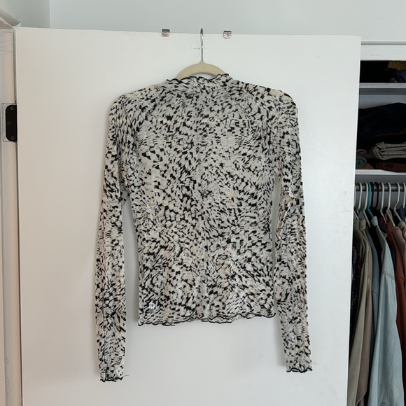 FP Movement Lightweight Pattern Layer - Picture 5 of 5